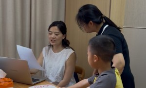 武汉医馆的“定心灯”：高蓉蓉主任的十五载中医坚守